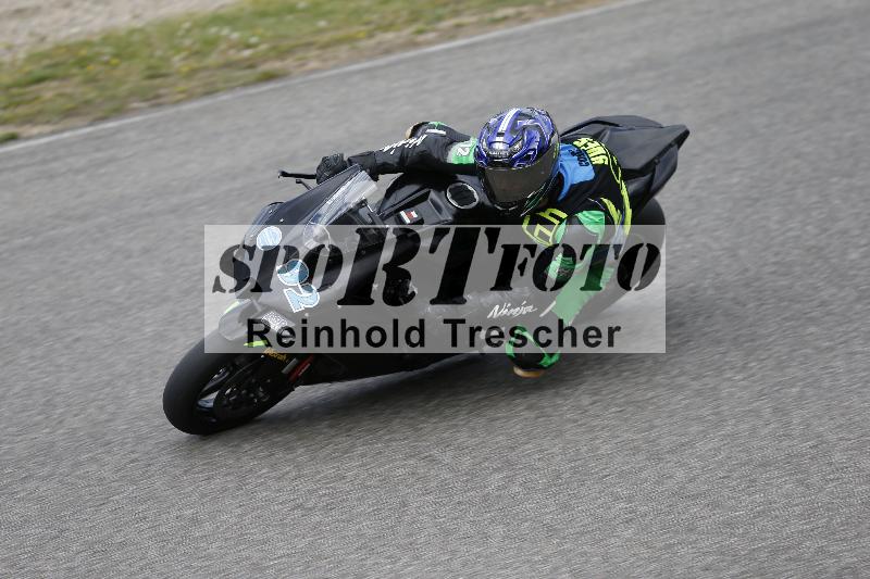 /09 19.04.2026  Caremotion get faster ADR/Gruppe gruen/92